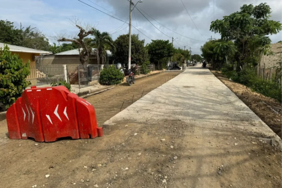 Pavimentación en Chimá entra en su recta final
