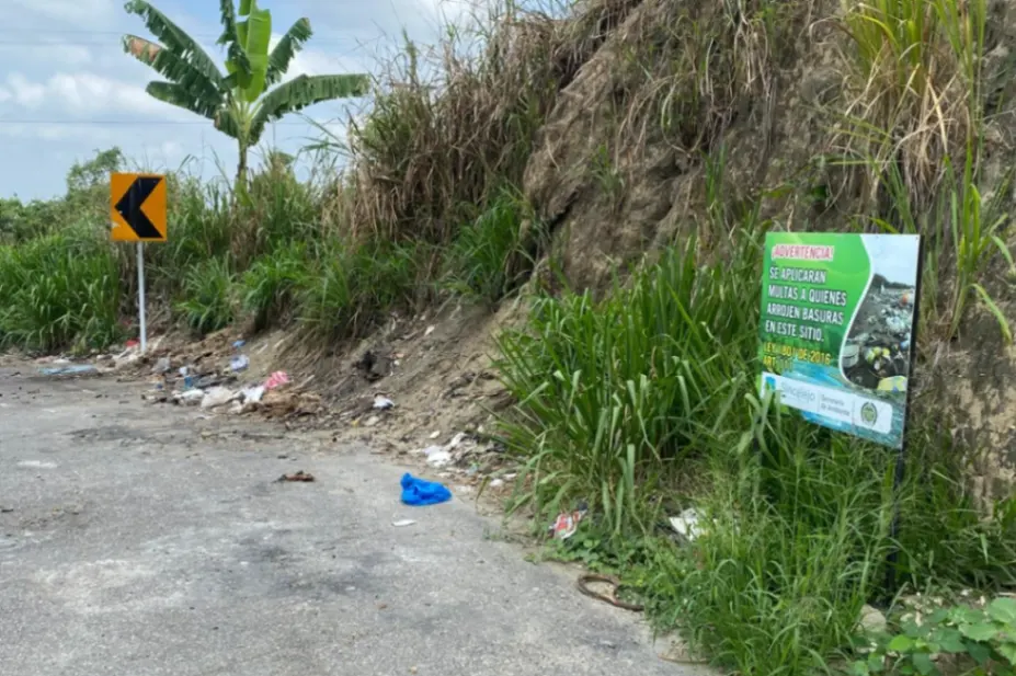 Vigilancia y multas a quienes arrojen basura en el retorno de Sierra Flor