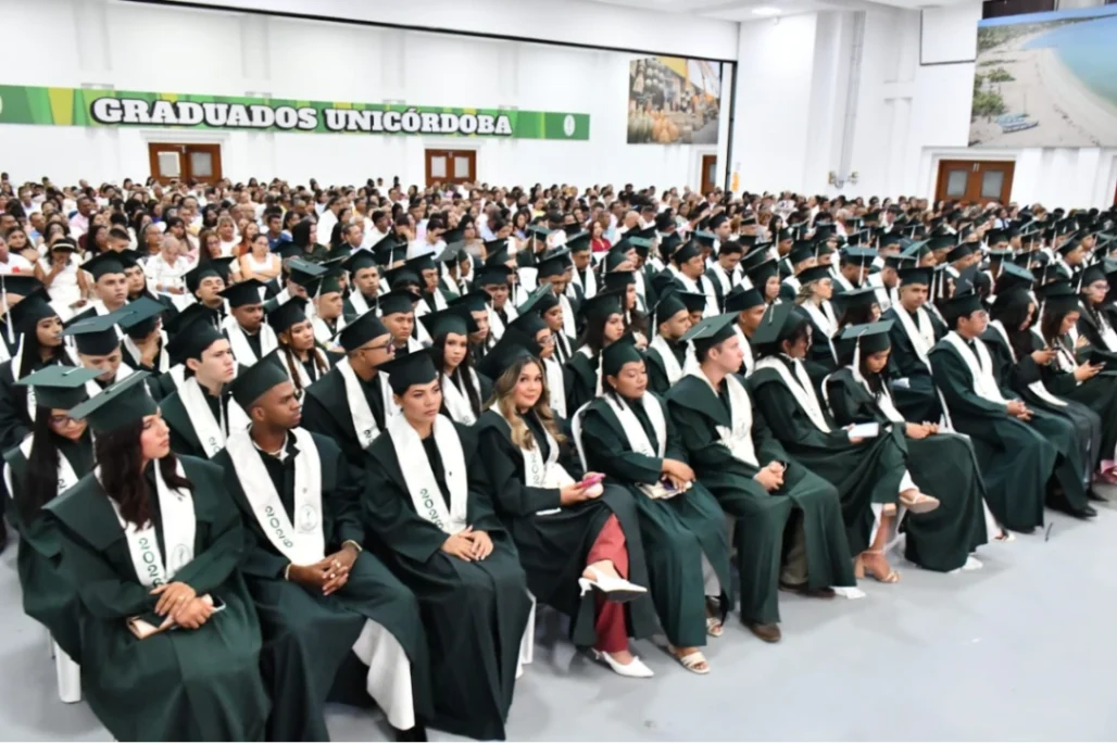 Más de mil nuevos profesionales recibe el país desde la Universidad de Córdoba