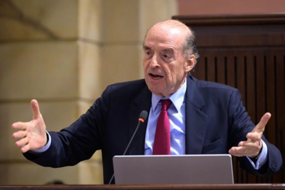Leyva publica comunicado y revela detalles tras su llamado a juicio, con señalamientos a Petro