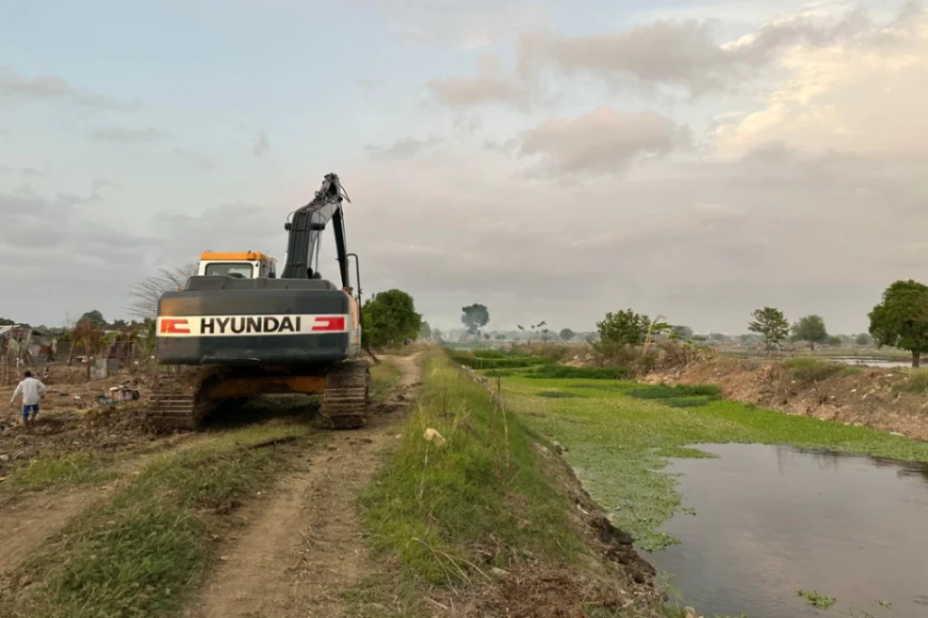 Refuerzan obras para mitigar inundaciones y recuperar espacios en la margen izquierda