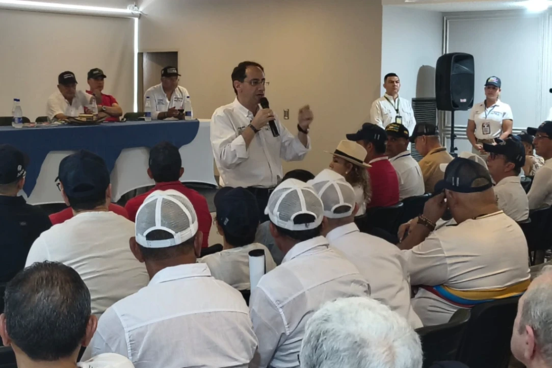 José Manuel Restrepo impulsa en Sucre modelo de ganadería sostenible con enfoque exportador