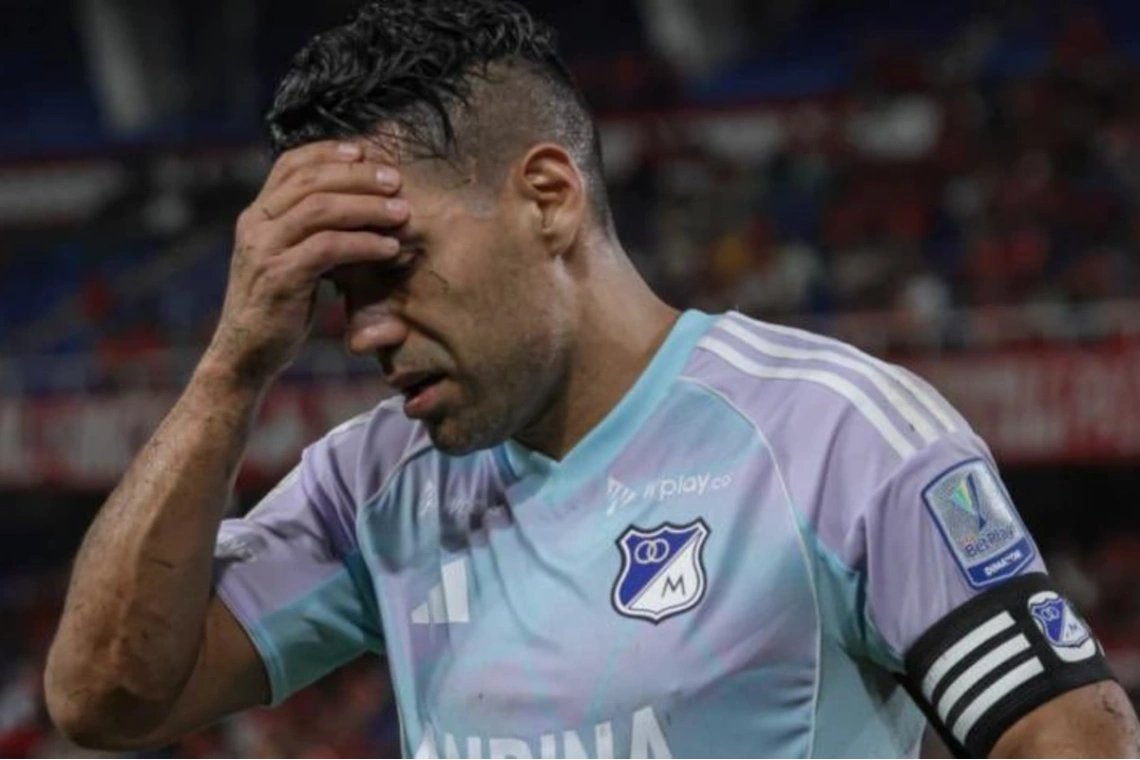 Falcao García sufrió fractura cigomática; espera por una posible cirugía