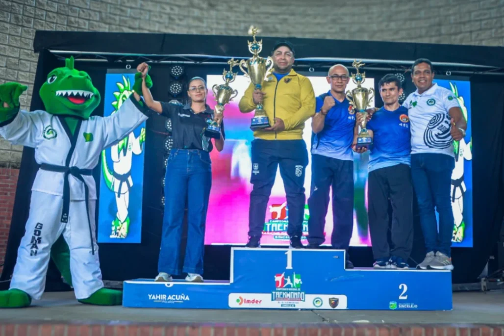 Córdoba y Sucre dominaron el Open del Nacional de Taekwondo