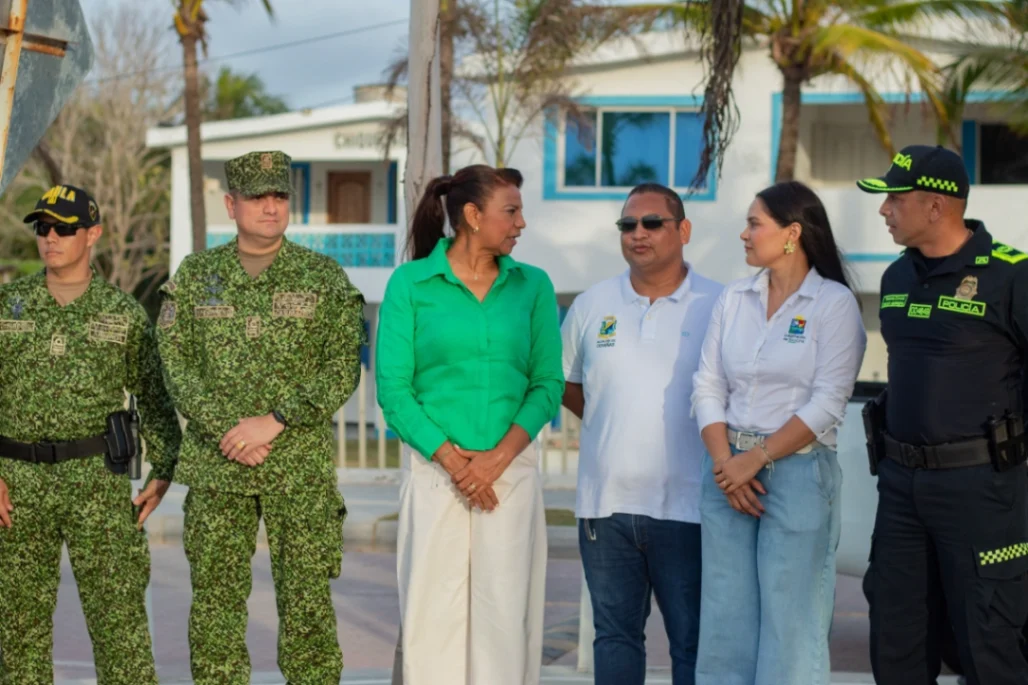 Gobernación de Sucre entregó equipos a la Fuerza Pública en Coveñas