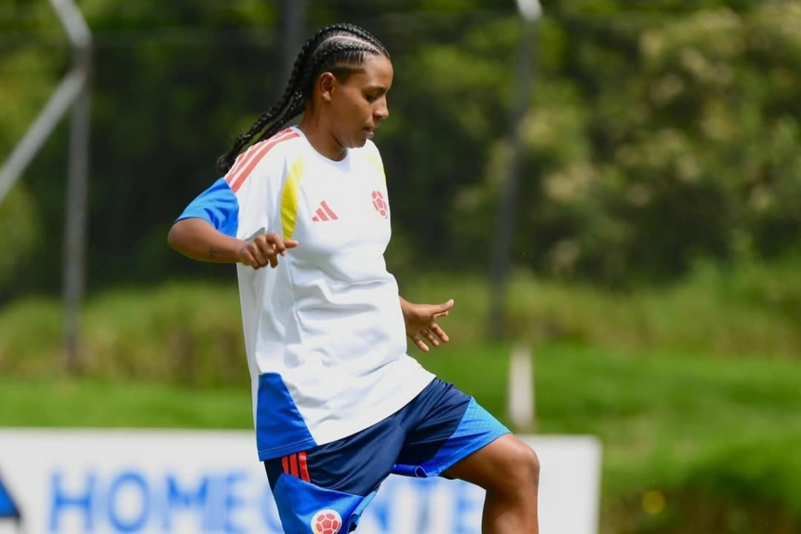 Hoy debuta la selección femenina