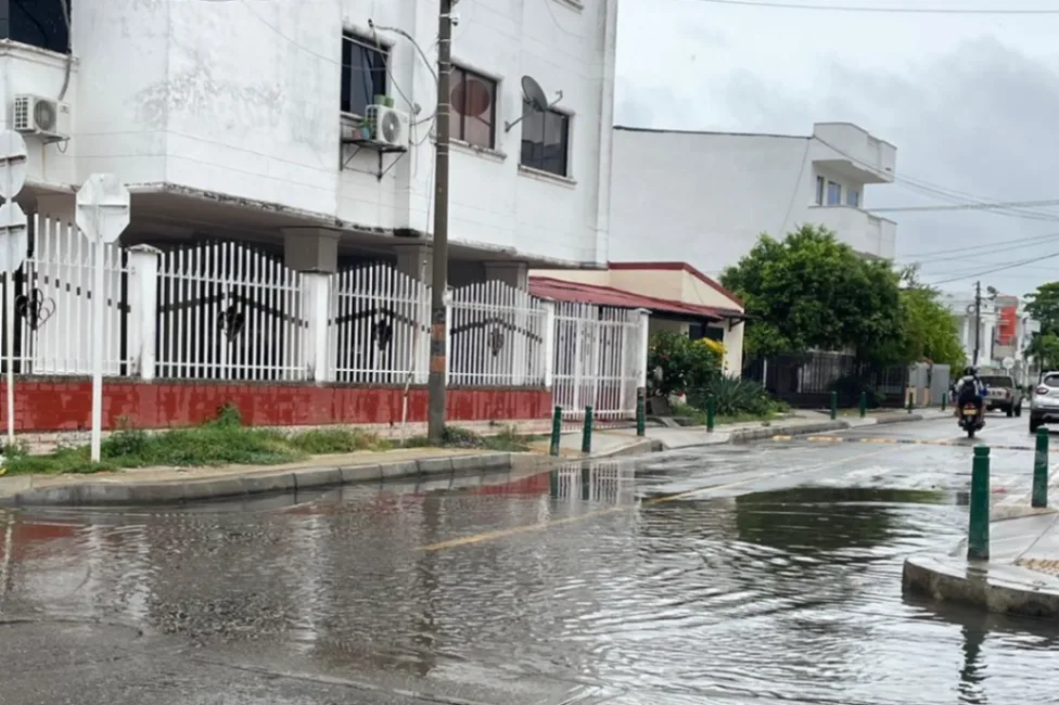 Montería descarta inundaciones tras fuerte aguacero y reporta rápida evacuación del agua