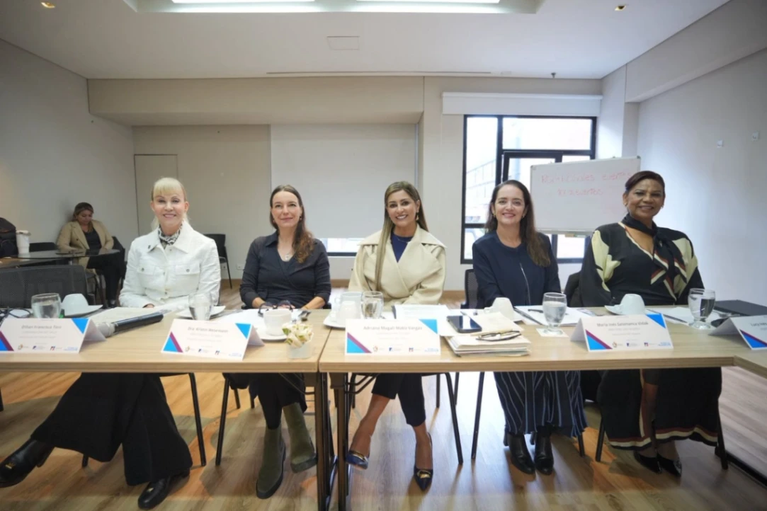 No más violencia contra las mujeres en la política