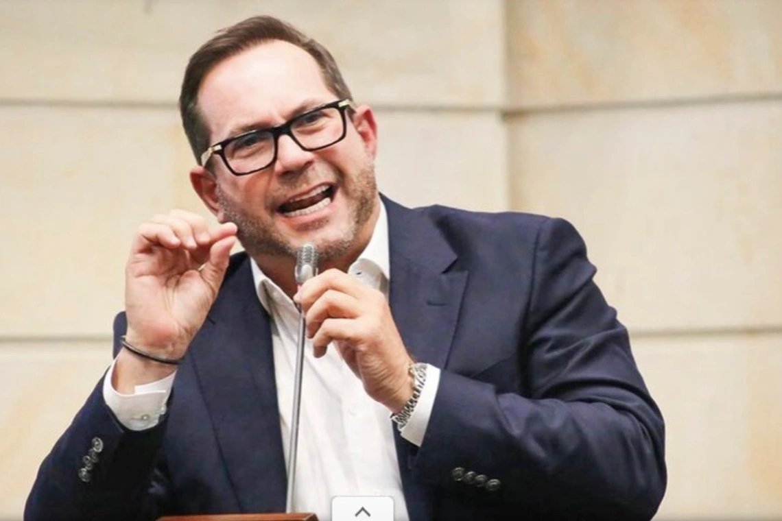 Congreso le recordó al presidente Petro sus límites