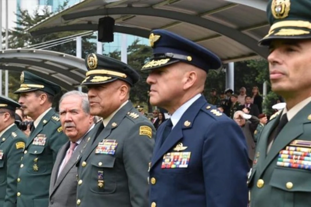 Salida de 49 oficiales del Ejército Nacional por orden de MinDefensa, con presunta irregularidades