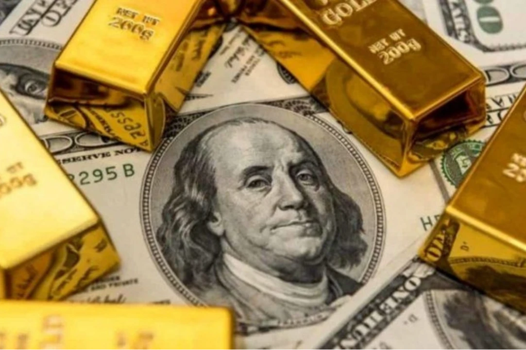 El oro le arrebata el trono al dólar como refugio seguro