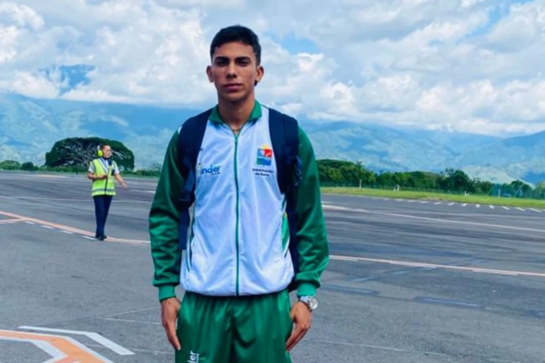 Dos sucreños clasificaron en atletismo a los Juegos Nacionales
