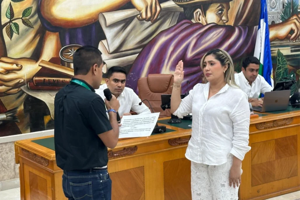 Niegan medida y se posesionó la diputada