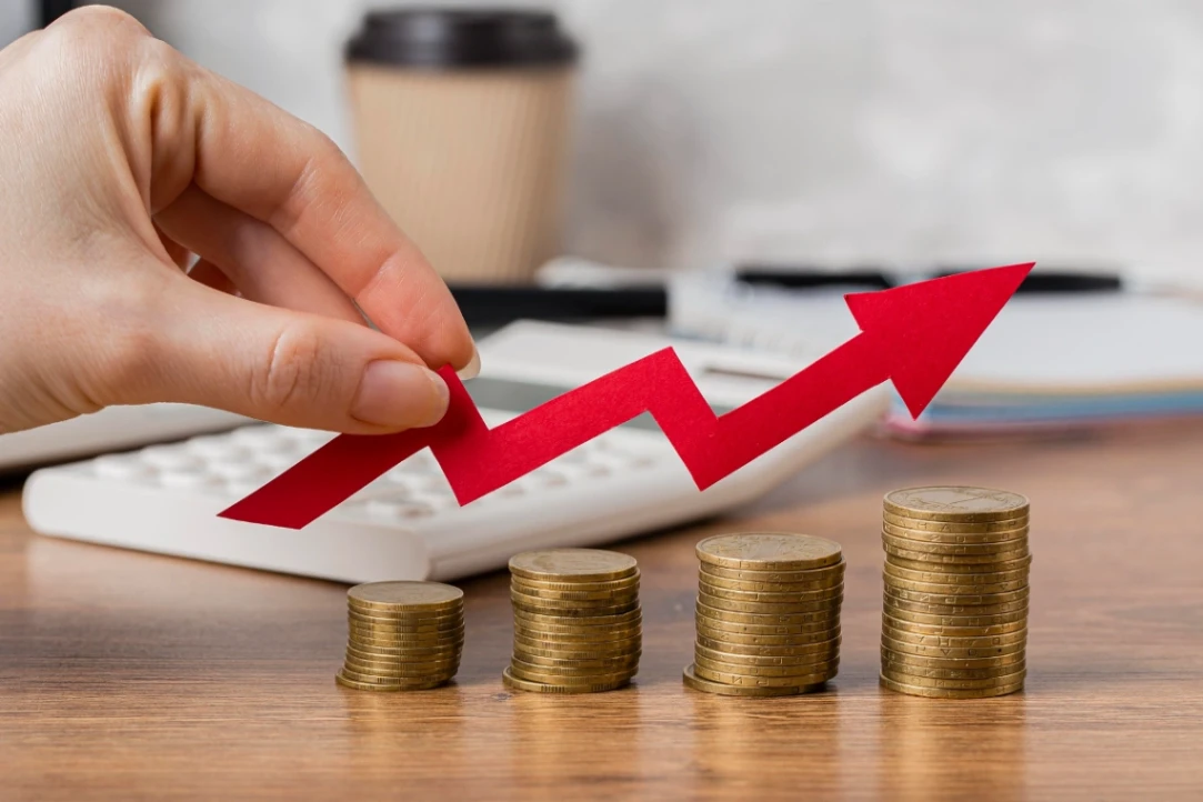 Economía creció, pero por el gasto público
