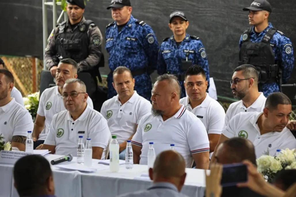 Cabecillas negociadores de la paz total podrían ser recapturados