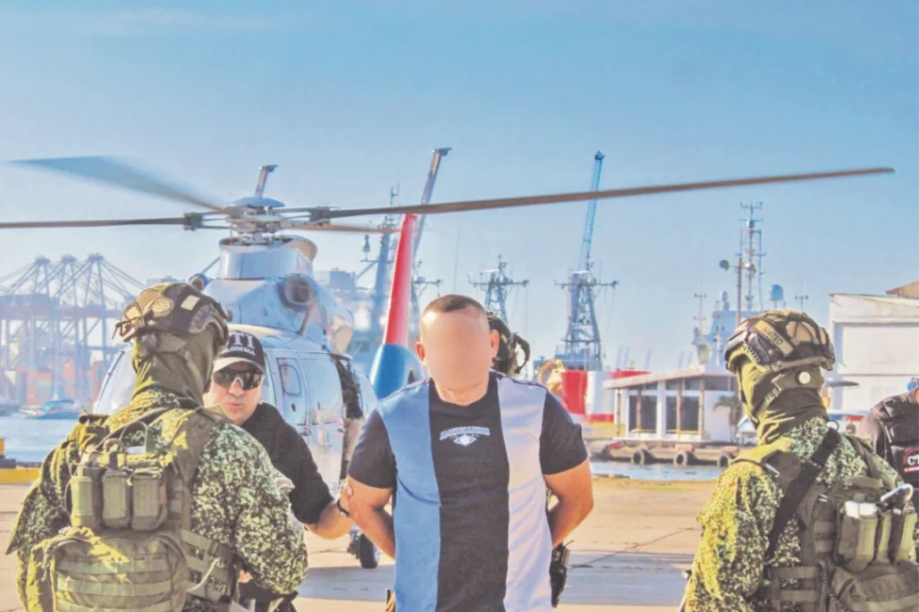 La Armada capturó a 'Pluma Blanca'