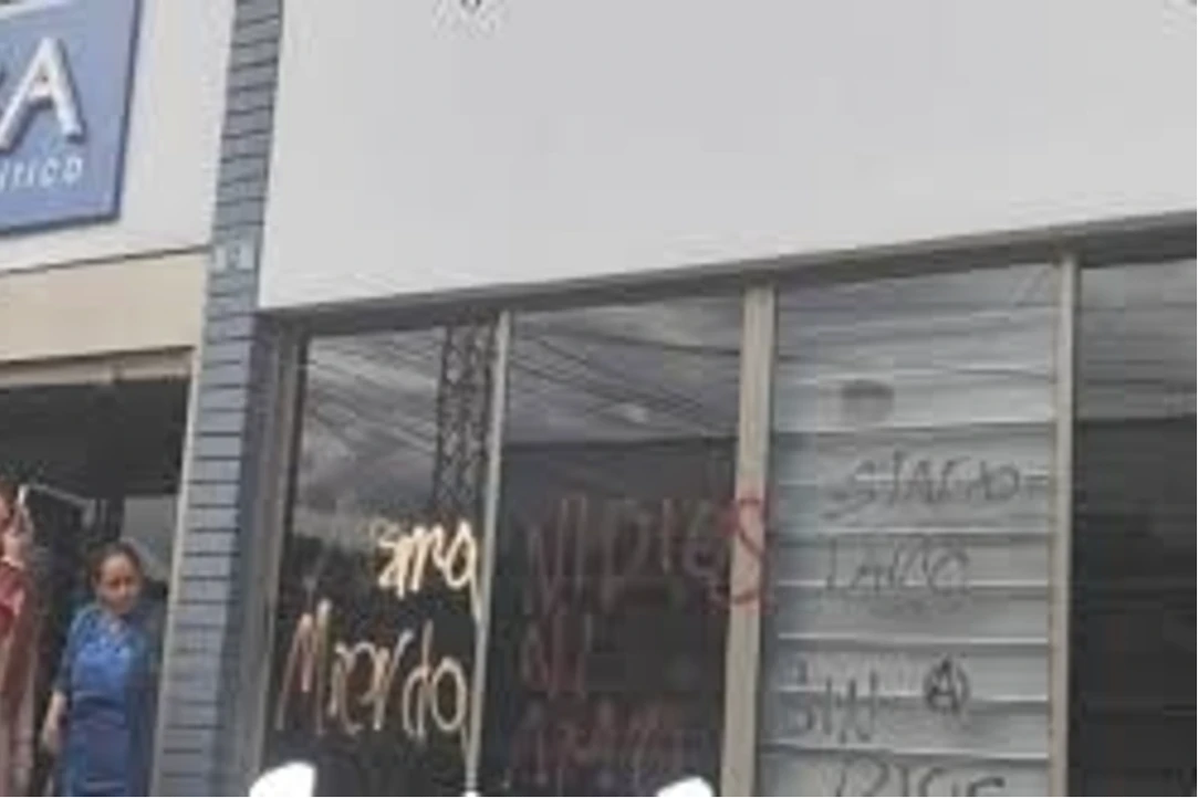 Reapareció la 'primera línea' del petrismo