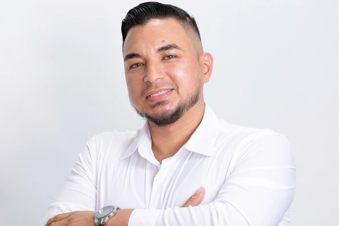 Denuncian amenazas contra Johnnathan Alvear, concejal de Yumbo y líder de Defensores de la Patria