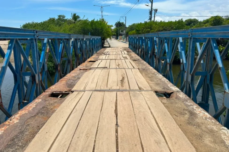 Óxido y daños: así lucen el puente Pechelín y el malecón de Tolú, El Meridiano lo evidenció