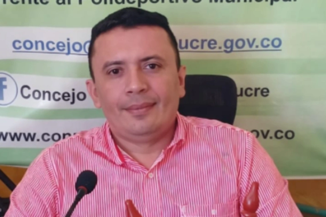 Mauricio Gómez Reyes, renunció al Concejo de Chalán y al Partido Liberal Colombiano