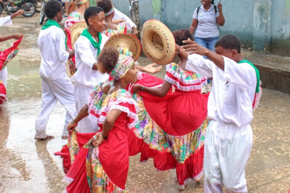 Desfile se pintó de colores, raíces y de futuro en el Festival de la Cultural AfroSabanera