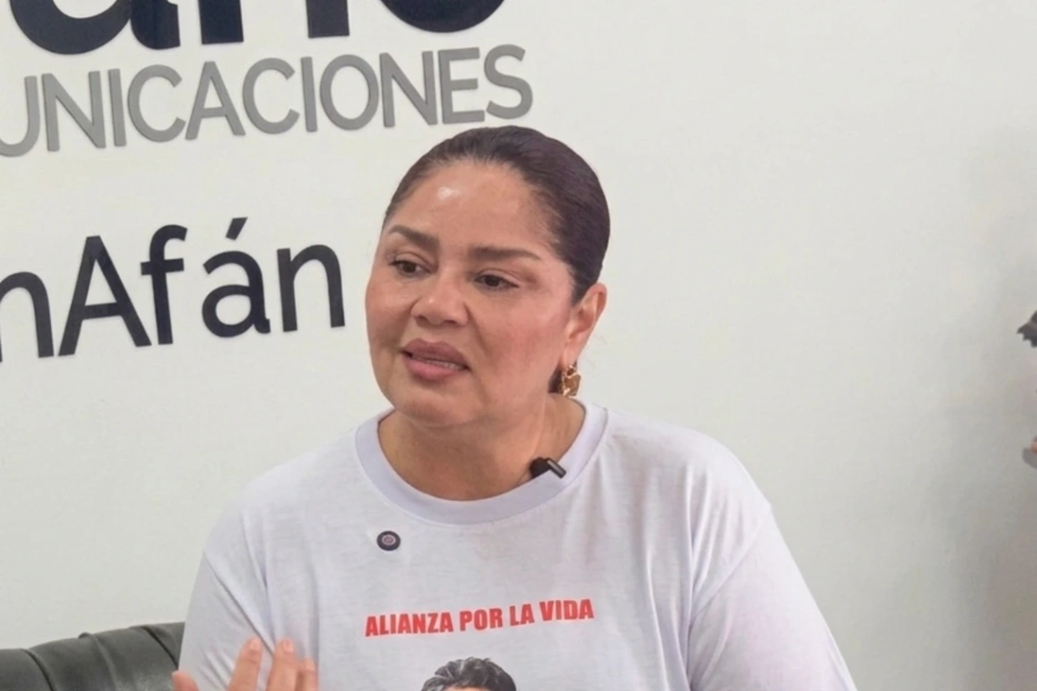 Karyme Cotes responde a Abelardo de la Espriella y anuncia denuncia por calumnia