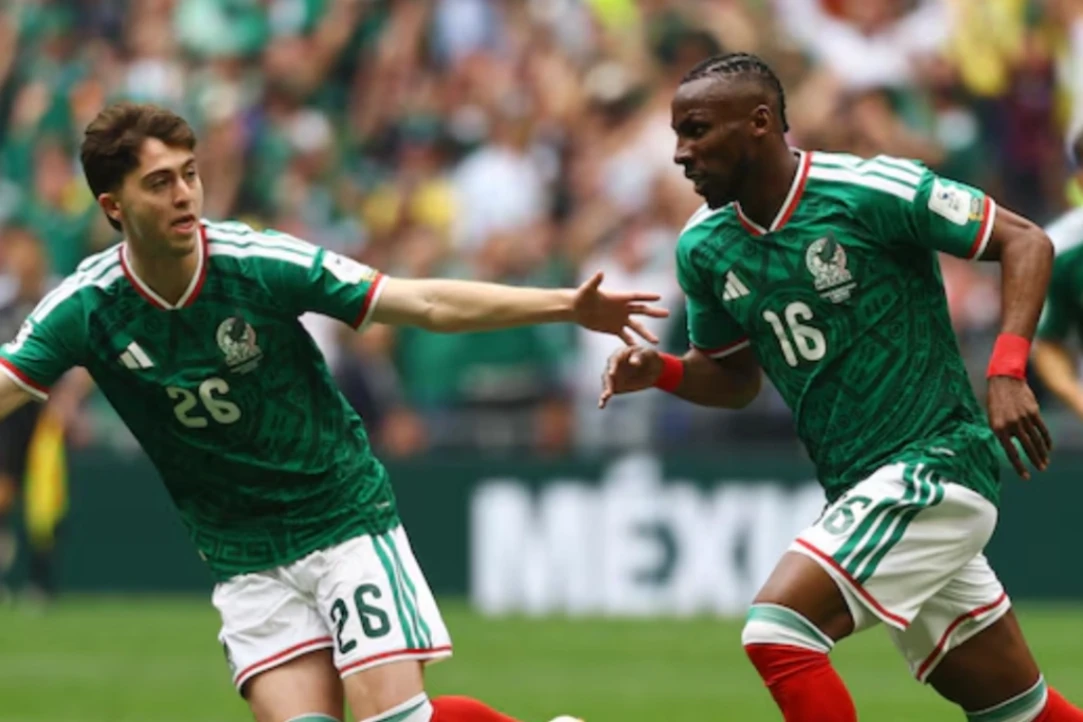 México hace historia al ganar por primera vez un partido inaugural en un Mundial