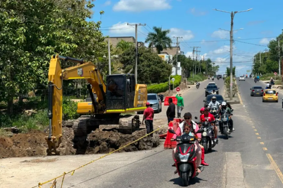 Alcaldía de Sincelejo interviene el puente El Pintado en la Troncal, con obras de mitigación