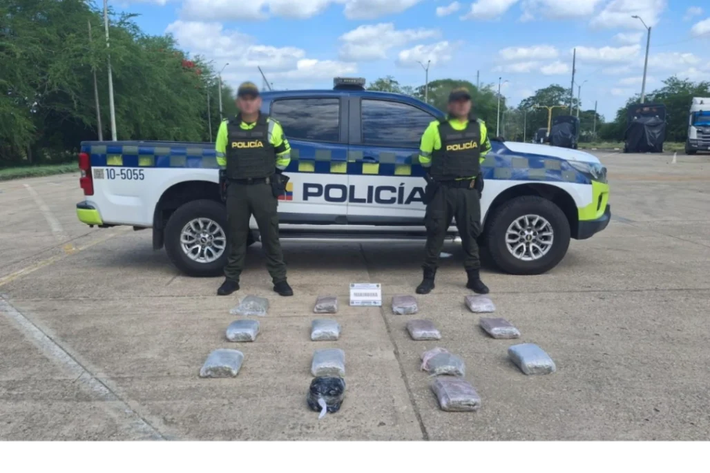 Decomisan 11.957 dosis de marihuana en vía Caucasia-Planeta Rica
