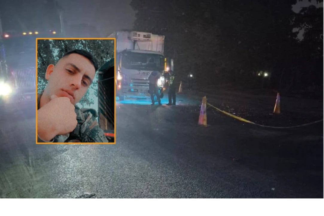 Soldado profesional murió al chocar su motocicleta contra un furgón, habría adelantado en una curva