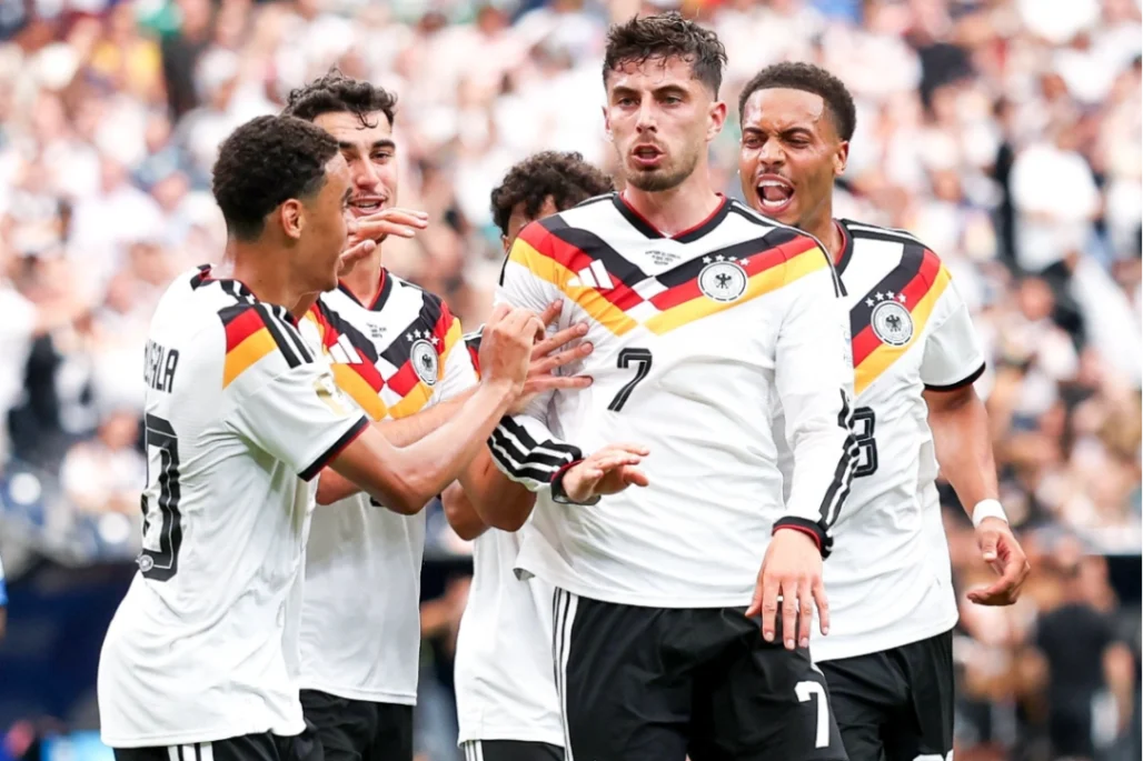 Goleada de Alemania; Ecuador cayó en su debut