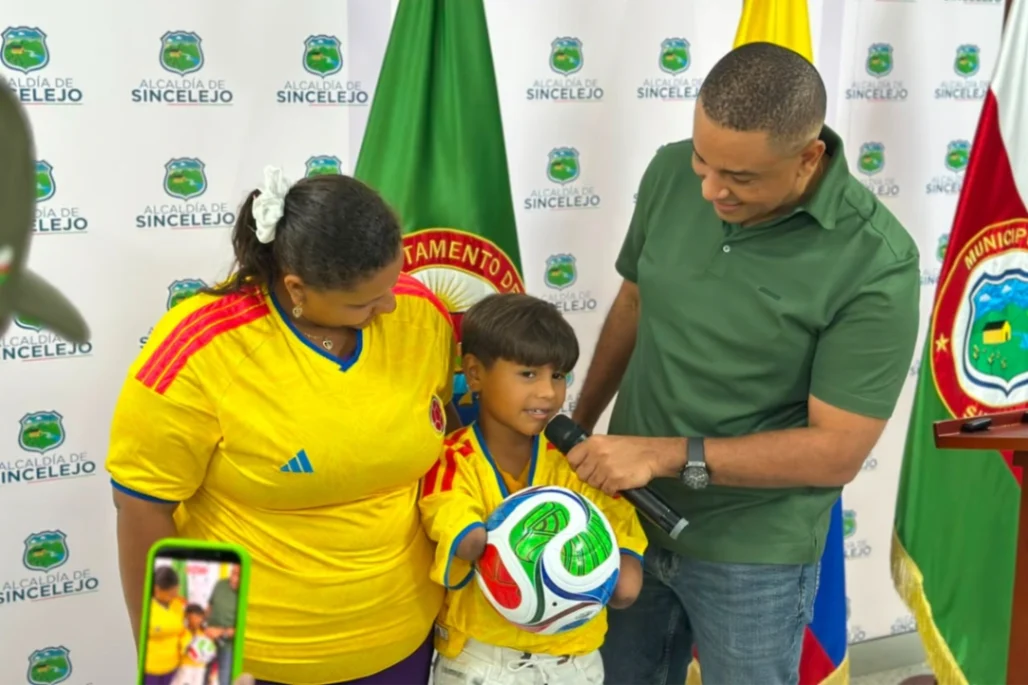 Ian Ayala Ruiz ya está en Ciudad de México y vive experiencia de intercambio impulsada por la Alcaldía de Sincelejo