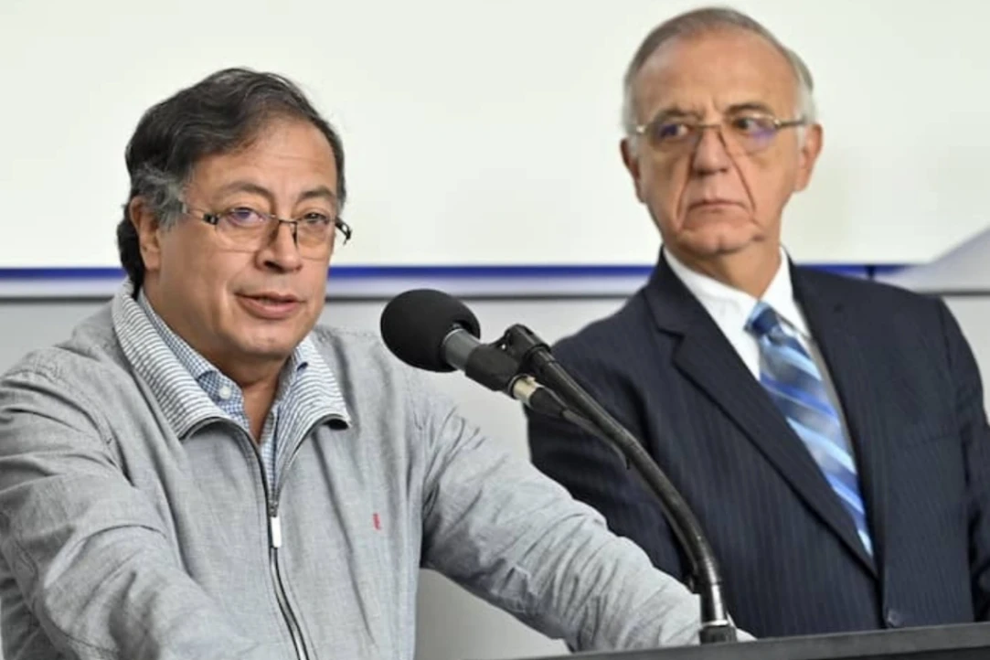 Acuerdos de Petro con EGC haría tambalear las ZUT