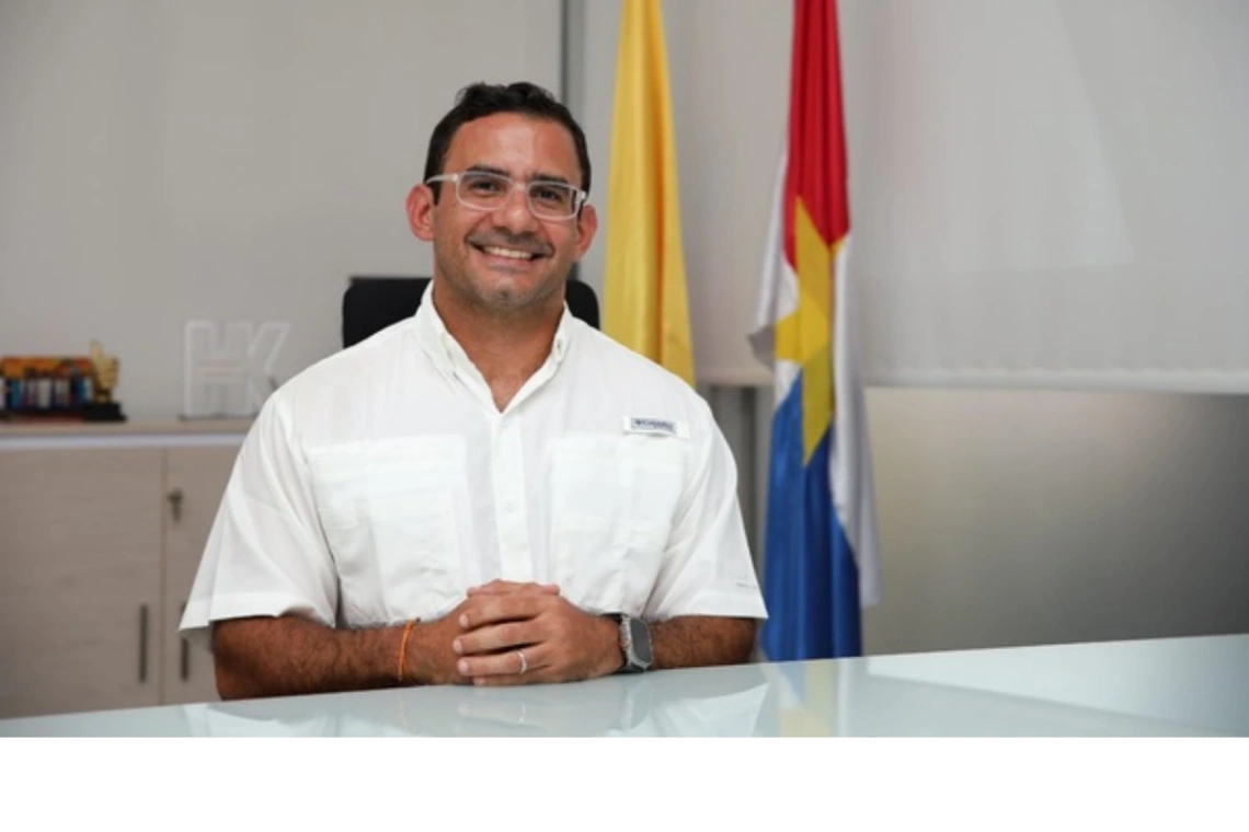 Alcalde Hugo Kerguelén destaca mejoramientos de colegios públicos de Montería en pruebas Saber 11