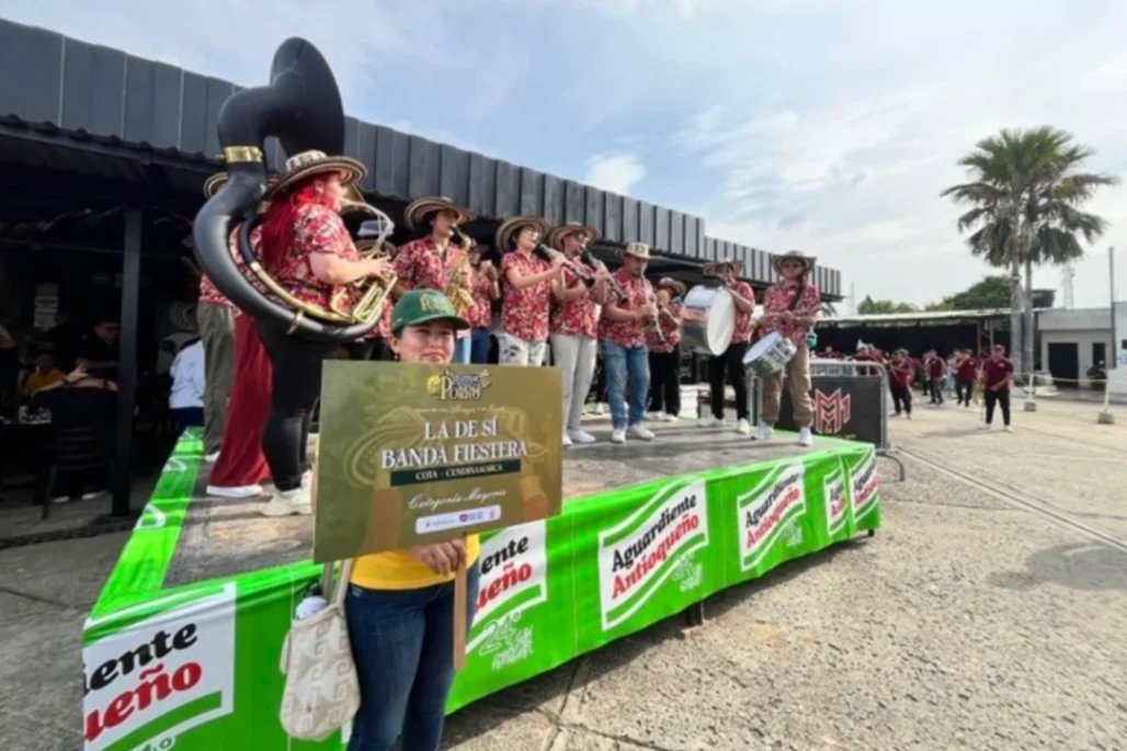 El Festival del Porro se disfruta y se baila al son de bandas