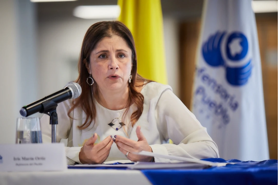 Rechazan amenazas del Egc a periodista