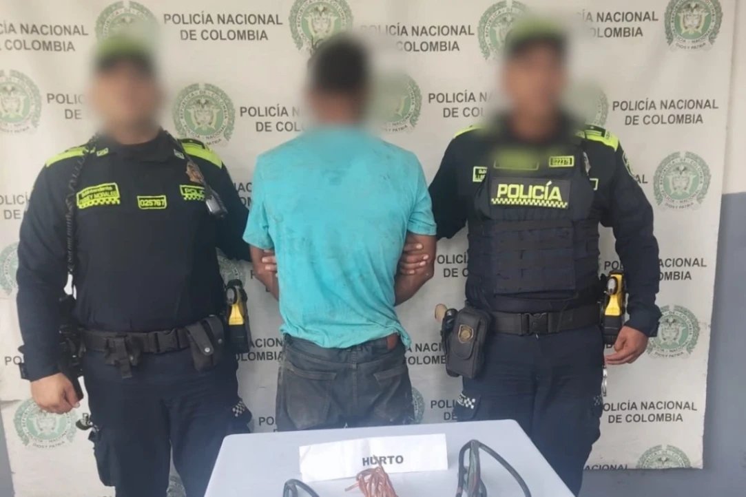 Lo señalan de robar cobre