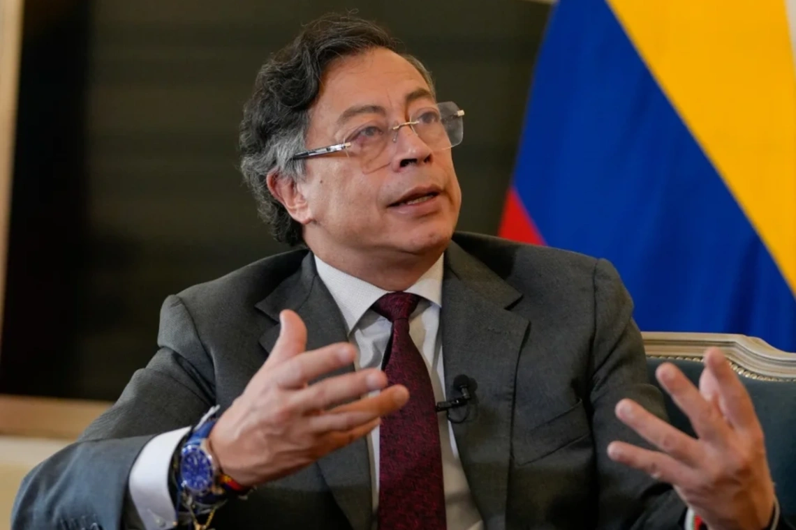 Petro deja amarrados $57 billones en la recta final de su gobierno y enciende alarmas en el empalme