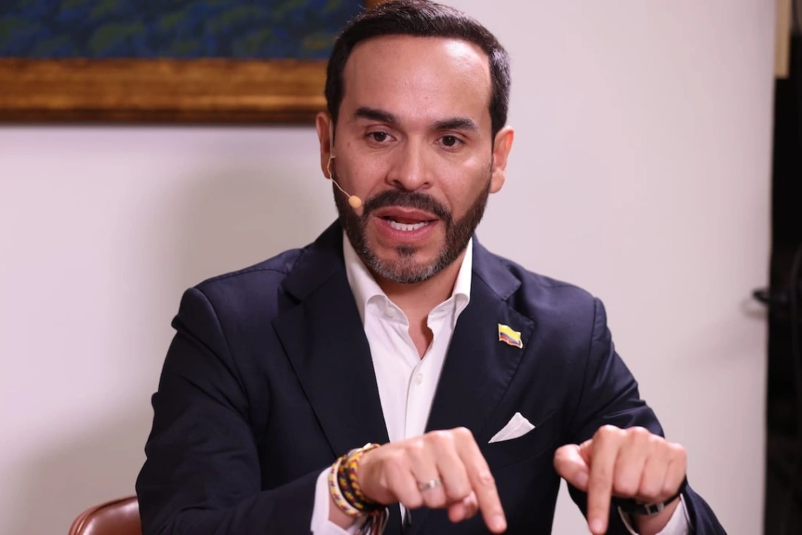 "Petro es un tirano, quieren atornillarse en el poder"