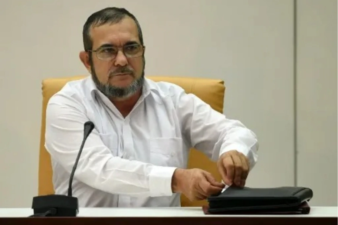 ‘Timochenko’ salió de Colombia en medio del triunfo de Abelardo; su regreso es incierto