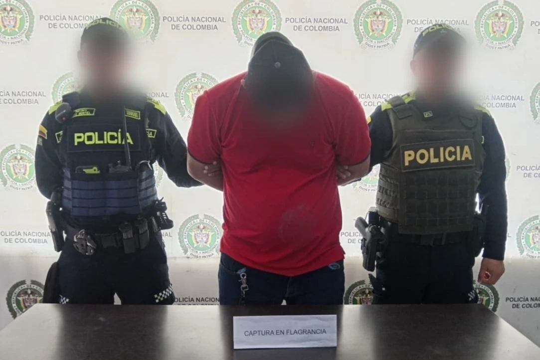 Detenido por agredir a un Policía