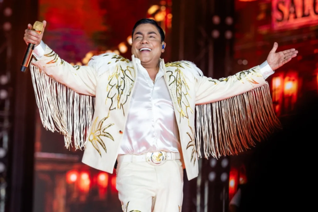 Churo Díaz hizo historia con el lanzamiento de ‘El Pluma Blanca’