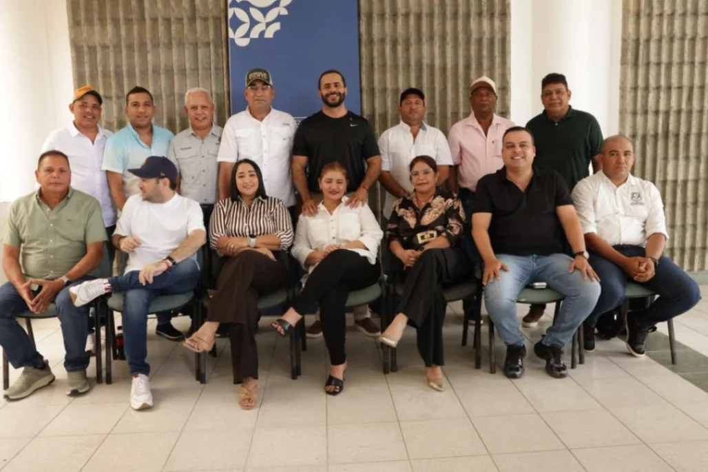 Gobernador y alcaldes, a priorizar en el empalme
