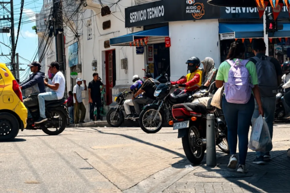 Alcalde Yahir Acuña pide a mototaxistas respetar el Área de Movilidad Concertada de Sincelejo
