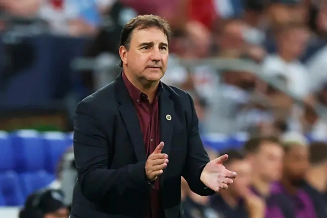 Lorenzo y la Federación sellan su vínculo rumbo al Mundial 2030