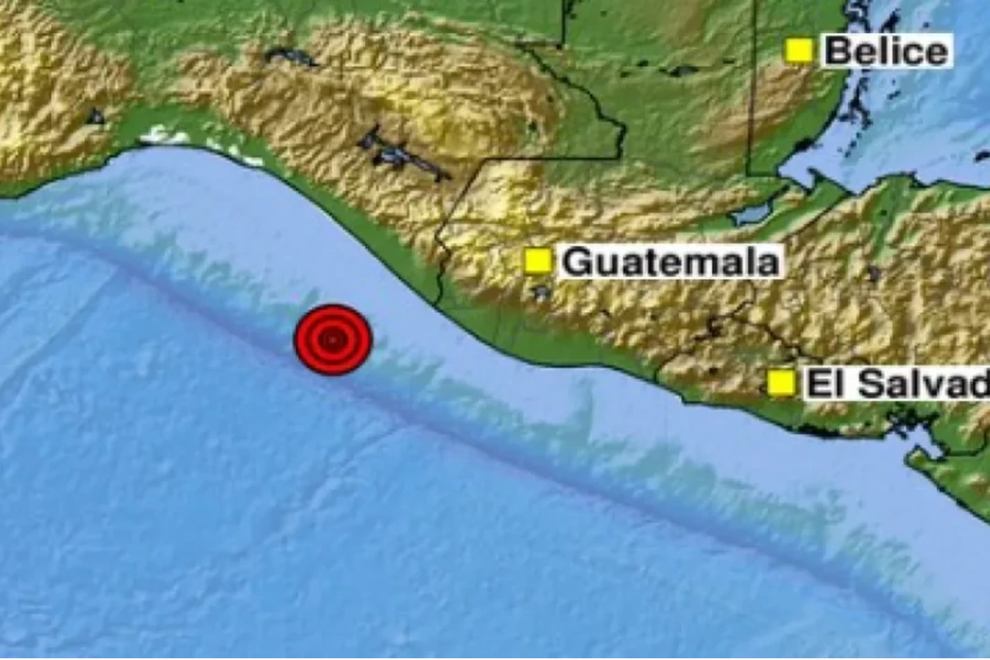 Fuerte terremoto de 7,4 y oleada de réplicas sacuden a México y Guatemala: hay alerta de tsunami
