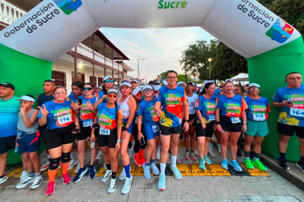 Más de 500 corredores participaron en la Carrera Atlética La Sabana durante el Encuentro Cultural La Pollera Colorá