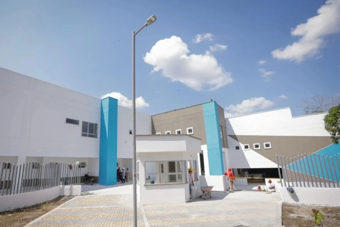 Hospital San Rafael de Chinú será entregado a mediados de agosto: Gobernador confirma energía para finales de julio