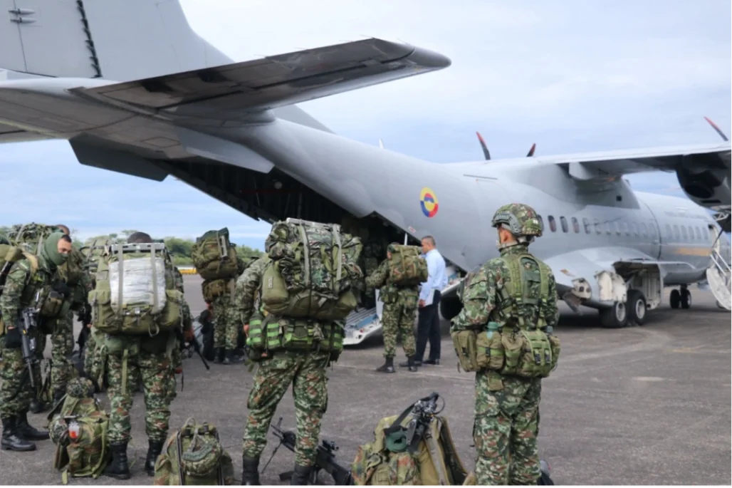 Gobierno de entrante recibirá 310 aeronaves militares y de Policía fuera de operaciónativas.