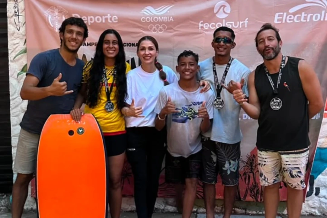 Selección Sucre subió al podio de la válida nacional de surf